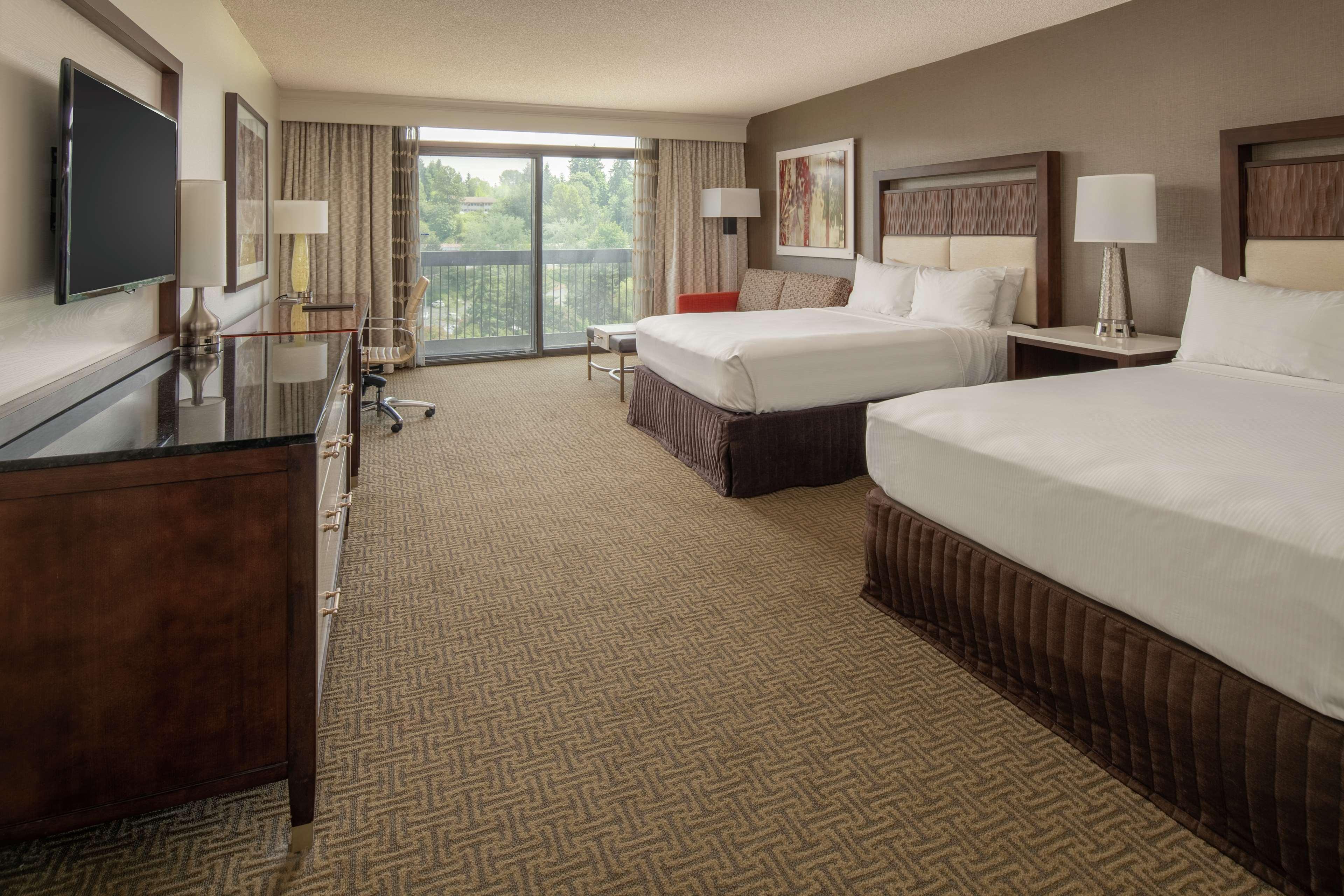 Hilton 4*